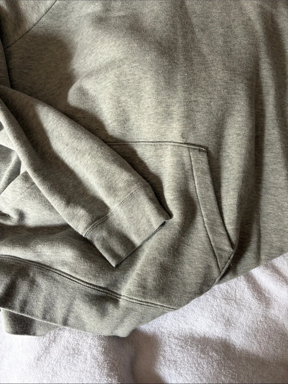 Nike classic pullover
